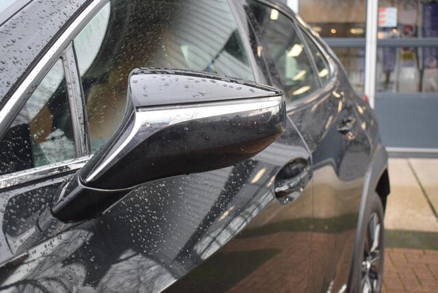 Lexus Ux 250h Luxury Line Navi Camera Leder Airco Km 58.750!!