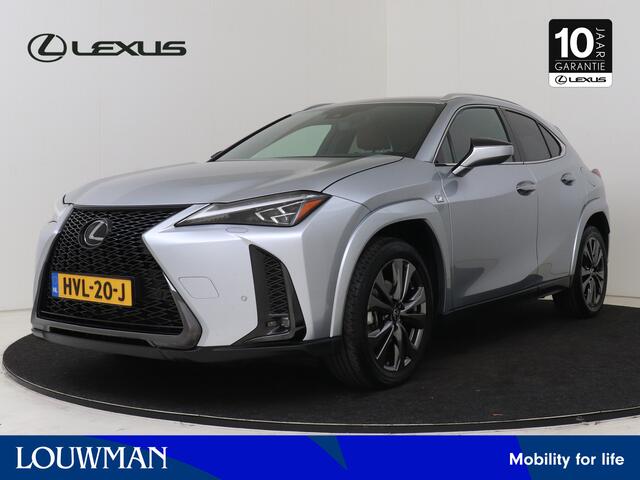 Lexus Ux 250h AWD F Sport Line | Head-up display | Vierwielaandrijving | Stoelverwarming |