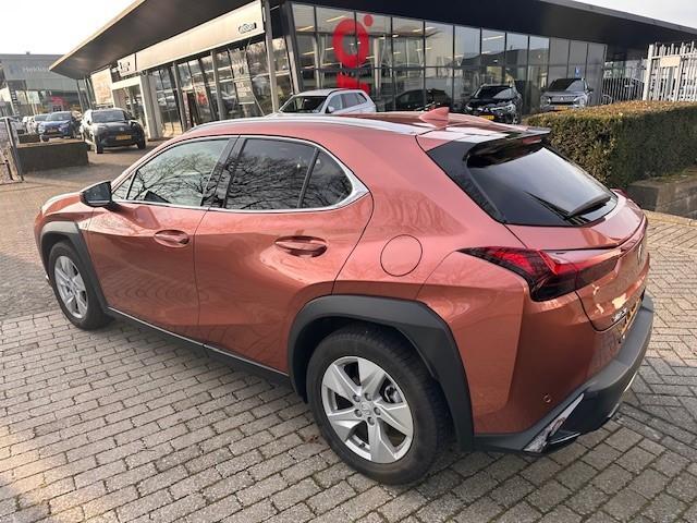 Lexus Ux 300h 35th Edition