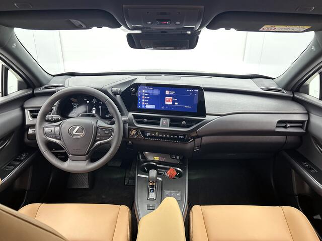 Lexus Ux 300h F SPORT Design | Navigatie | BLS | PDC |