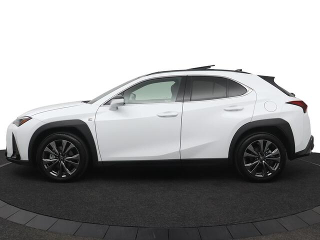 Lexus Ux 300h 35th Edition | Nieuw! | Uit voorraad leverbaar! | Elektrisch bedienbaar glazen schuif/-kanteldak
