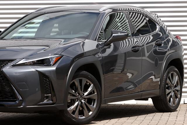 Lexus Ux 250h F Sport Design Leer / Navi / Carplay