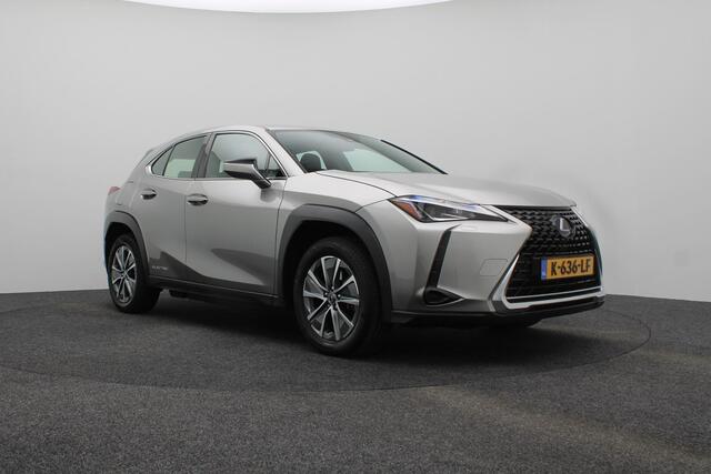 Lexus Ux 300e 54 kWh | Climate | ACC