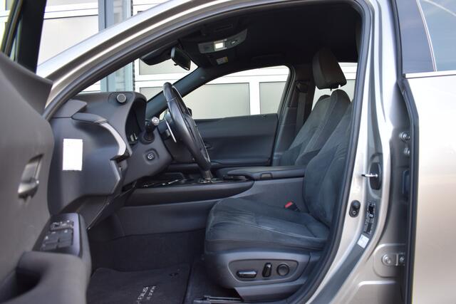 Lexus Ux 300e Business 54 kWh OrigNL | NAP