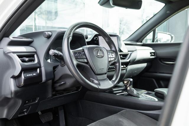Lexus Ux 250h Business Line | Groot Scherm | Camera