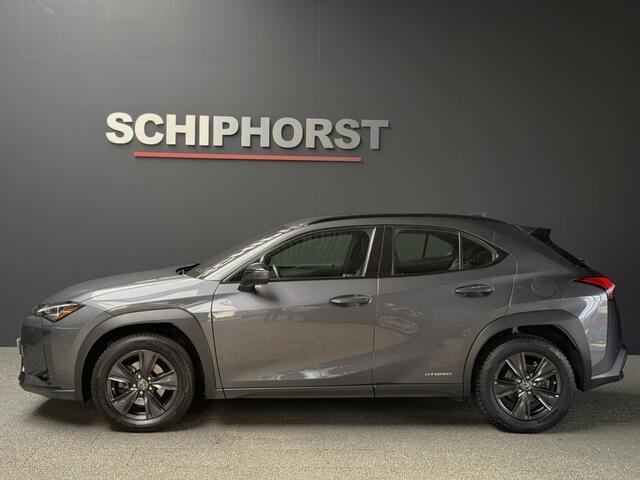 Lexus Ux UX 250H LUXURY LINE /trekhaak/acc/leder/keyless/camera/all wheater banden