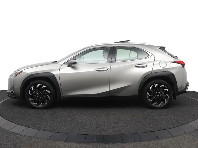 Lexus Ux 250h Executive Line | Full Option! | President Pack | Mark Levinson | Stoelkoeling | Head-Up Display