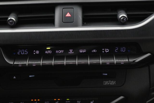 Lexus Ux 250h Executive Line | Full Option! | President Pack | Mark Levinson | Stoelkoeling | Head-Up Display