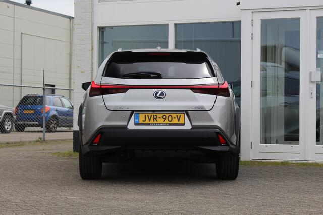 Lexus Ux 250h Hybride Business+ Line I Carplay I Camera I Sensor