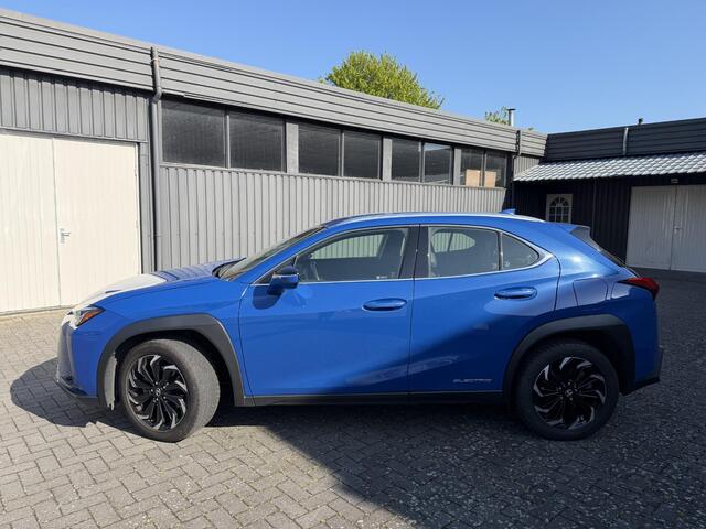 Lexus Ux 300e Business 54 kWh | Led | Nieuwe Service & Garantie |