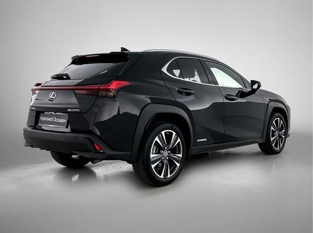 Lexus Ux 250h Preference Line | Navigatie | Parkeersensoren voor+achter | Dodehoekdetectie |
