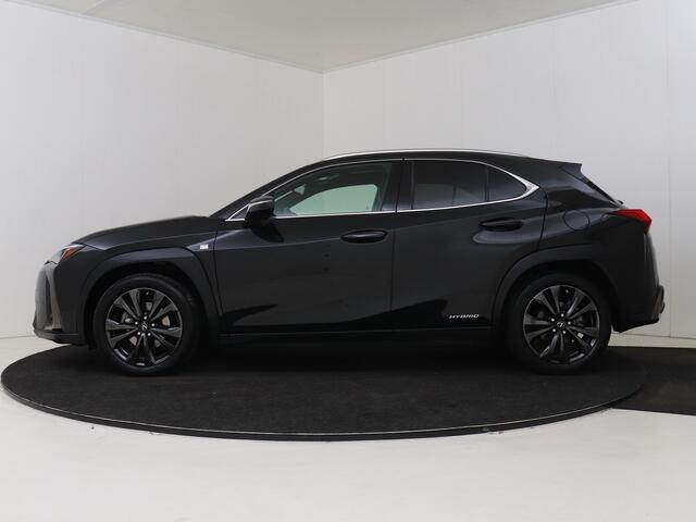 Lexus Ux 250h AWD F Sport Premium | Sunroof | Mark Levinson | 360 Camera |