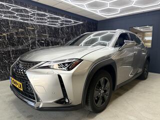 lexus-ux-250h-luxury-line
