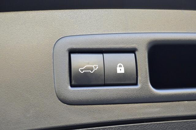 Lexus Ux 250h Preference Line Rijklaarprijs-Garantie Apple/Android Led Camera Alcantara Interieur