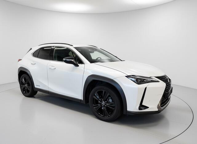 Lexus Ux 250h Luxury Line | Carplay | Stoelverwarming | Adaptive Cruise |