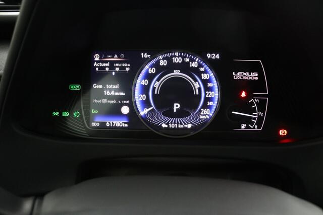 Lexus Ux 300e Business 54 kWh | NL auto | Achteruitrijcamera | Apple CarPlay