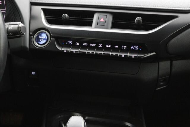 Lexus Ux 300e Business 54 kWh | NL auto | Achteruitrijcamera | Apple CarPlay