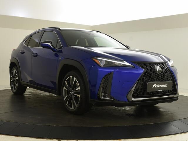Lexus Ux 250h F Sport Line | Blind Spot | Stoel + Stuurverwarmd | PDC |