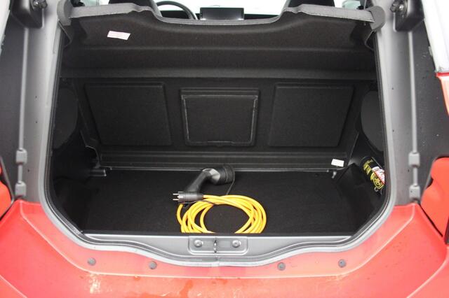 Ligier JS50 Full Electric Sport ultimate 12 kW - 1 km - 2025