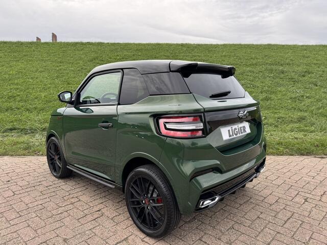 Ligier JS50 Brommobiel C Sport Ultimate Apple Carplay | Achteruitrijcamera | 16'' LMV