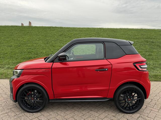 Ligier JS50 Brommobiel C Sport Ultimate Apple Carplay | Achteruitrijcamera | 16'' LMV