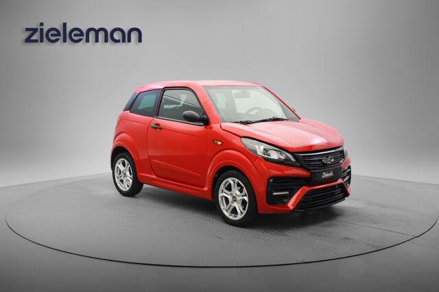 Ligier JS50 dCi Elegance - 2020 - 7.387 Km - Leer