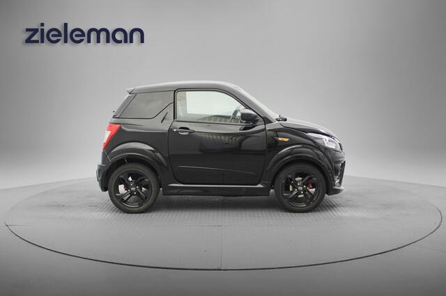 Ligier JS50 dCi Sport Young - 2023 - 6.903 Km - Leer, Stuurbekrachtiging