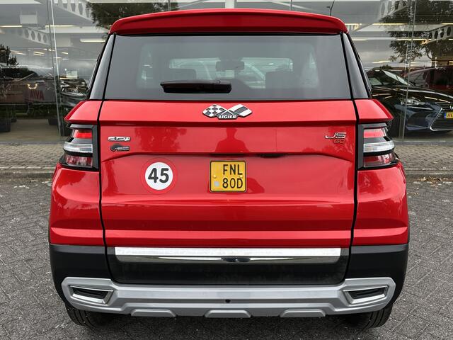 Ligier JS60 Brommobiel Chic Sun | Airco | stuurbekrachtiging | Camera (brommobiel)