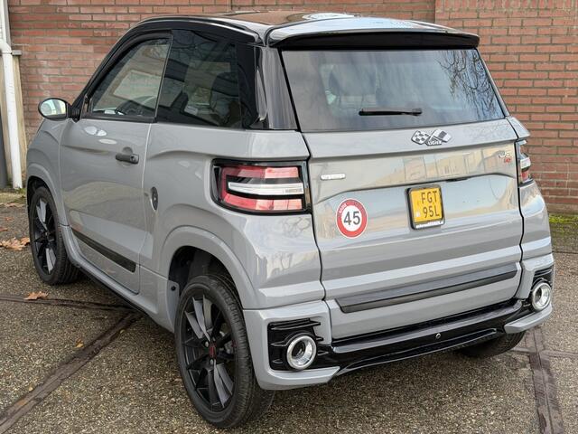 Ligier JS60 Brommobiel Chic