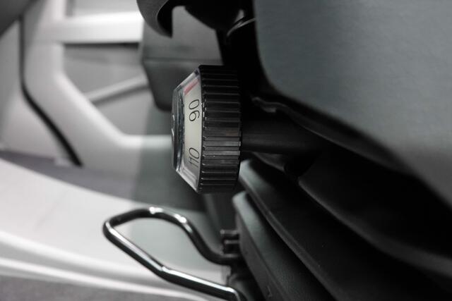 MAN TGE 35 | 140Pk Aut. | 3.140 | L3H3 | 12,9'' Display | Nieuw Model | Oyster Zilver