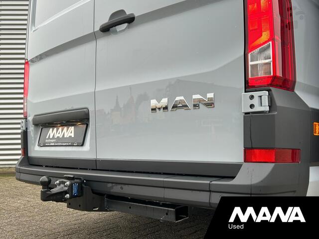 MAN TGE 35 2.0 L3H2 3.180 180PK Automaat 4x4 LED Camera Sensoren Car-Play Trekhaak Cruise