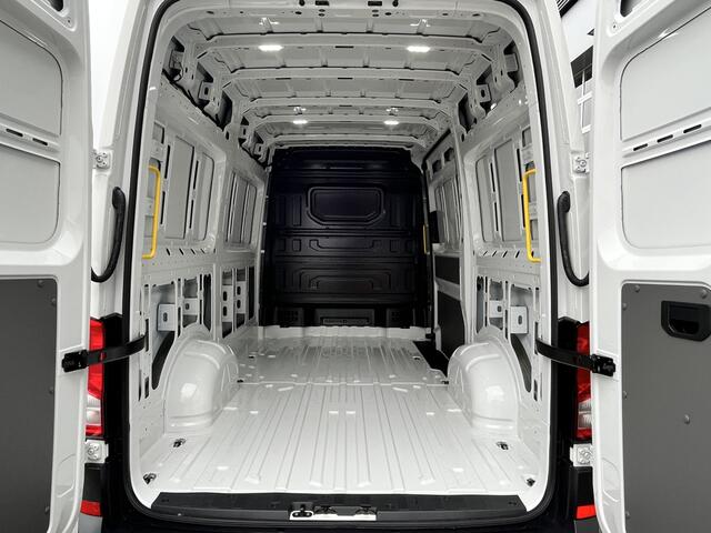 MAN TGE 3.140|2.0 TDI 141PK|L3H3|8-Traps Automaat