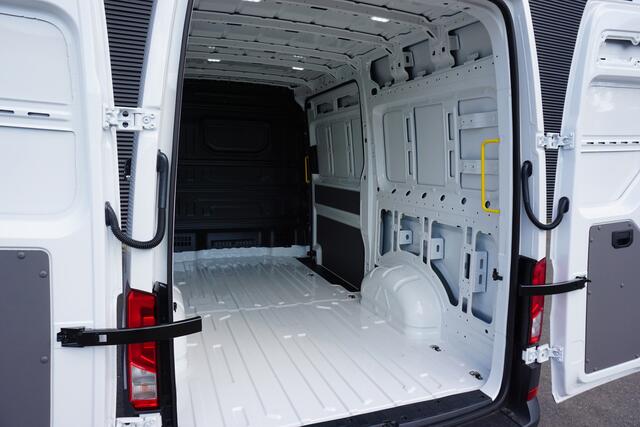 MAN TGE 3.140 | L3H3 | App-Connect | Camera | Navi | Trekhaak | Nieuw!