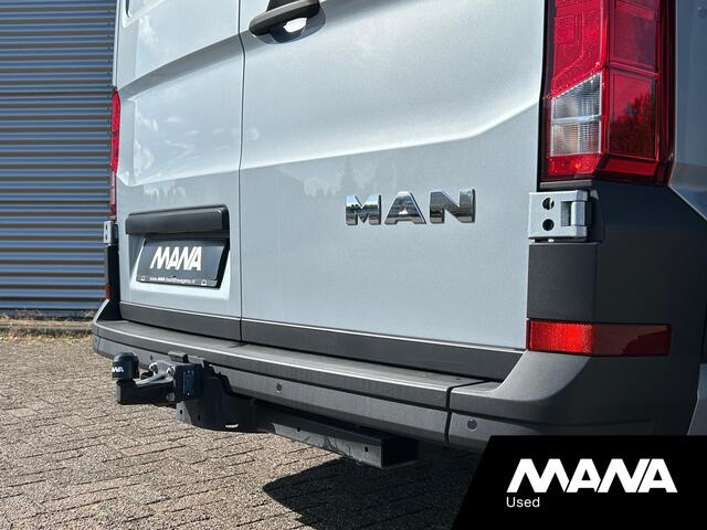MAN TGE 35 2.0 3.180 180PK L3H2 4x4 Oyster silver LED Automaat