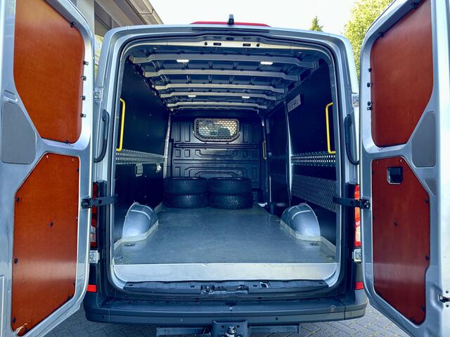 MAN TGE 35 2.0 TDI 177pk | Automaat | 4x4 L3H2 | Black Edition | LED | Camera | Climate Contr. |