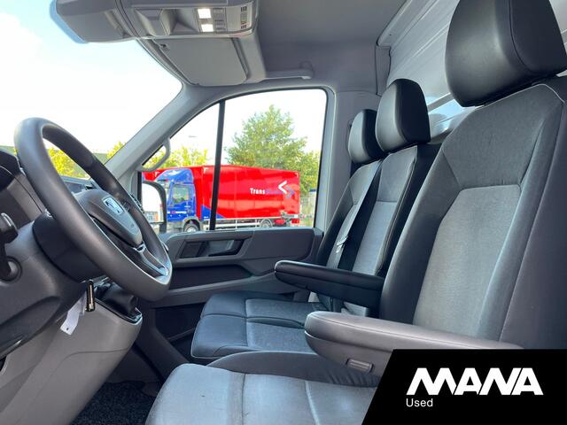 MAN TGE 50 3.5T Bakwagen Dubbellucht Dhollandia Laadklep Navi Airco Cruise control