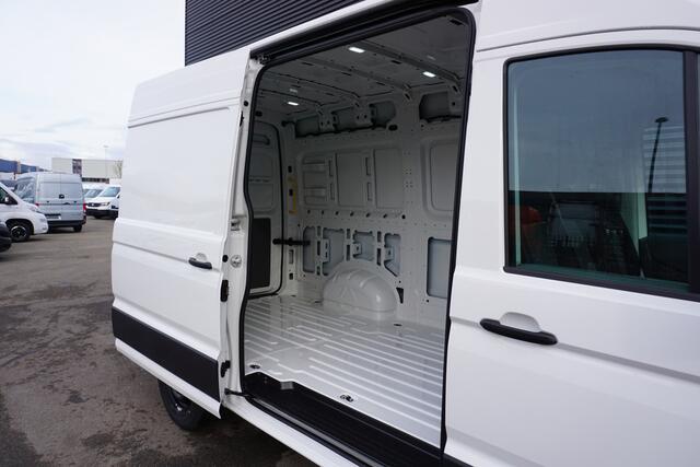 MAN TGE 3.140 MY25 | L3H3 | AUT | ACC | App-Connect | Camera | Navi | Stuur- en Stoelverwarming | Trekhaak