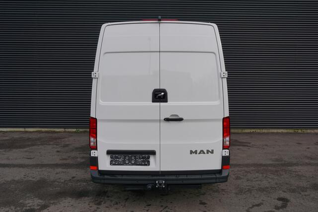 MAN TGE 3.140 MY25 | L3H3 | AUT | ACC | App-Connect | Camera | Navi | Stuur- en Stoelverwarming | Trekhaak