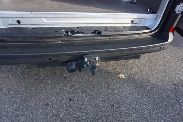 MAN TGE 3.160 160PK Automaat RWD L3H3/L2H2 3.5T Trekhaak Apple Carplay Camera Cruise Stoel- en Voorruitverwarming LED