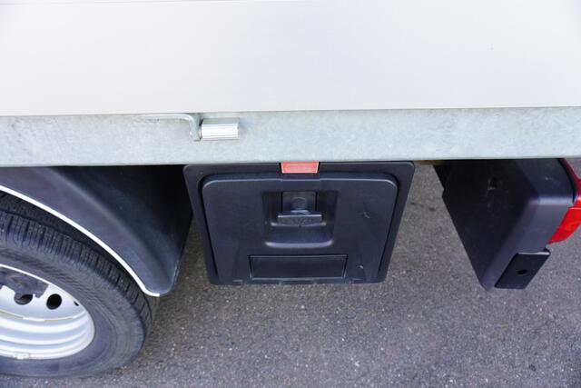 MAN TGE 5.180 dubbellucht 180pk open laadbak Trekhaak Standkachel Cruise control 3-Zits Euro6