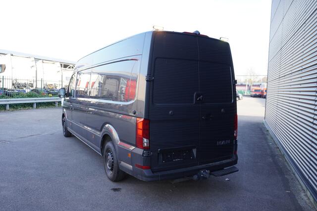 MAN TGE 180pk Automaat L4H3/L3H2 Oprijplaat + Lier Trekhaak Camera Navigatie Apple Carplay Cruise control