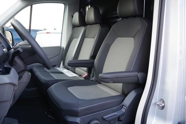 MAN TGE 3.140 35 2.0 L3H2 140PK AUT. LED, TREKHAAK, CAMERA, APPLE CARPLAY/ANDROID AUTO, CRUISE, VOORRUIT VERWARMING