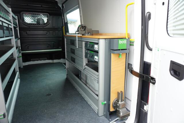 MAN TGE 35 140pk Facelift LED Werplaats inrichting LED Camera Apple Carplay Digitaal Dashboard Cruise control