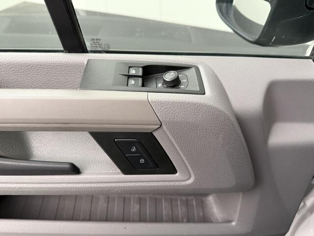 MAN TGE 2.0TDi 140PK DSG Automaat L4H3 Maxi | 3000Kg Trekhaak | Multimedia | Airco | Cruise | 3-Zits