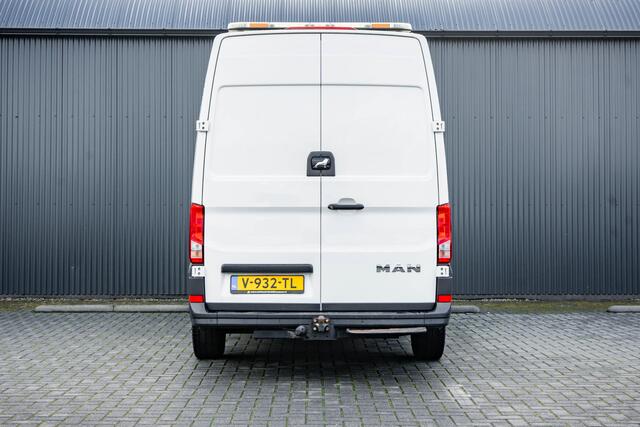 MAN TGE | 177 PK | 3-Zits | Cruise | Carplay | PDC | 3.0 T Trekgwicht