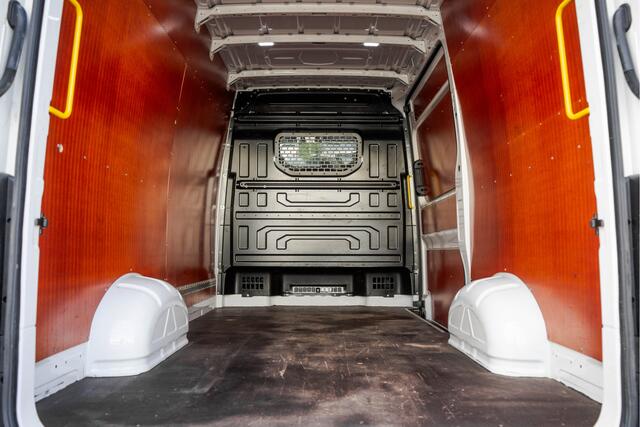 MAN TGE | 177 PK | 3-Zits | Cruise | Carplay | PDC | 3.0 T Trekgwicht