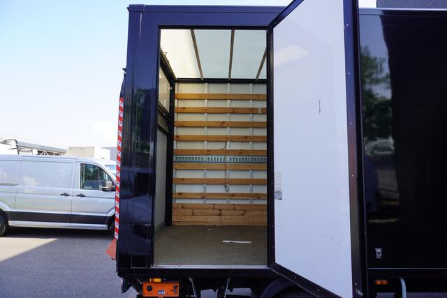 MAN TGE 5.160 160pk Automaat Dubbellucht Bakwagen 444x210x236 Laadklep Zijdeur Apple Carplay