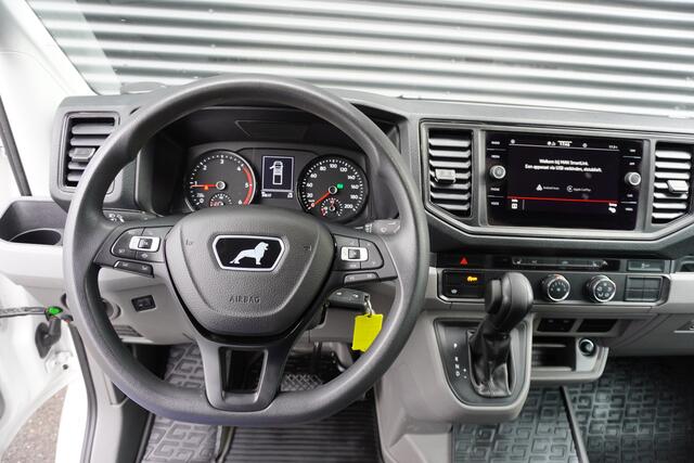 MAN TGE 180pk Automaat Open laadbak Dubbele cabine Apple Carplay Trekhaak Cruise control Stoelverwarming Pick-up
