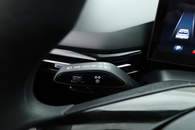 MG 4 MG4 Electric Standard 51 kWh | Apple CarPlay | Adapt. Cruise | Camera | PDC A | LED | Clima