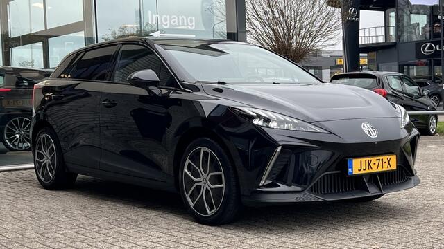 MG 4 MG4 Electric Luxury 64 kWh | Navigatie | Camera